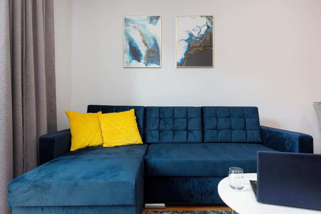 Apartament Dom przy Okrzei by Renters Prestige Warszawa Eksteriør bilde